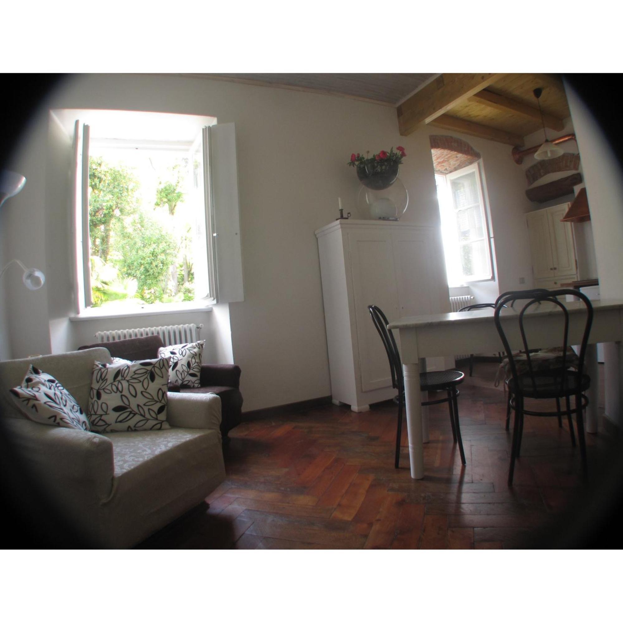 Casa Martelli Appartement Belgirate Kamer foto