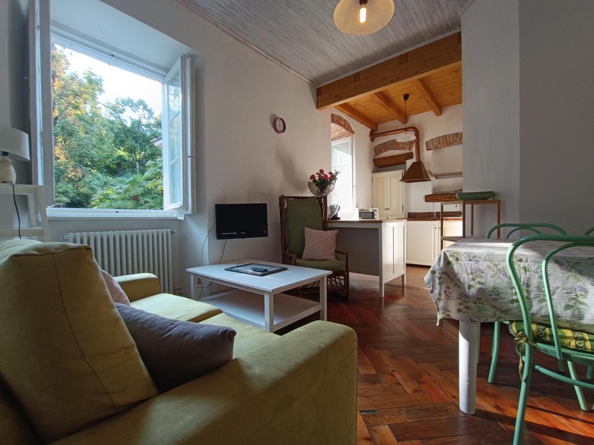 Casa Martelli Appartement Belgirate Buitenkant foto