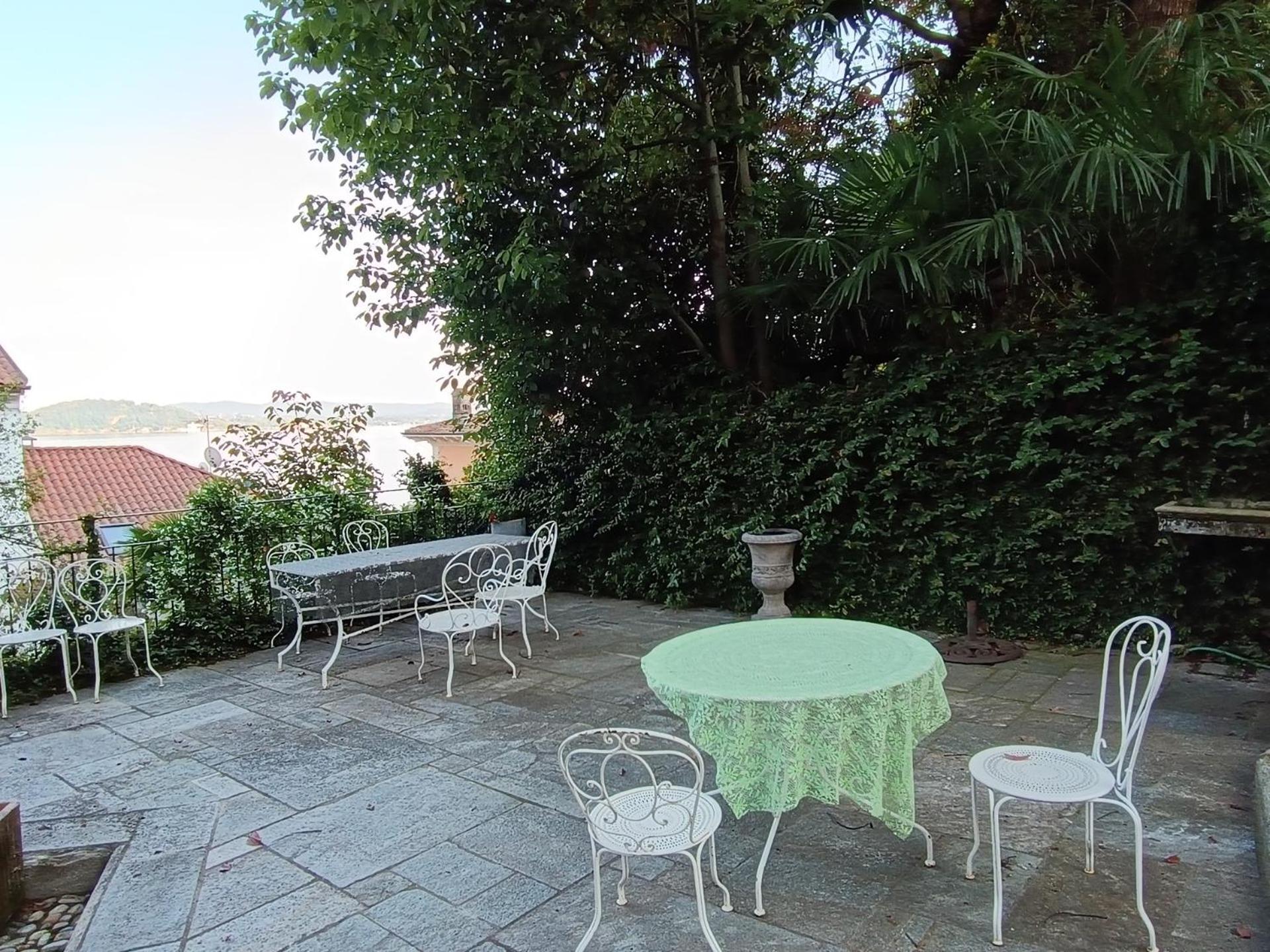 Casa Martelli Appartement Belgirate Buitenkant foto